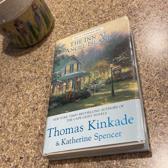 Thomas Kinkade & Katherine Spencer The Inn at Angel Island Hardcover Book - Picture 1 of 17